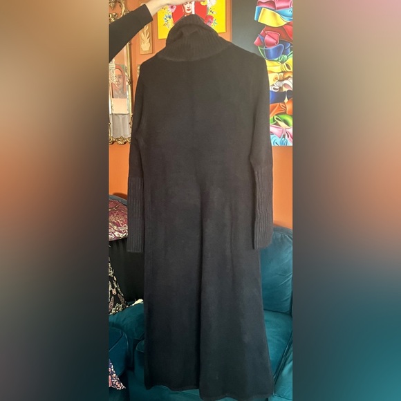 G by Giuliana Long Black Turtlneck Tunic Sweater - Picture 4 of 6